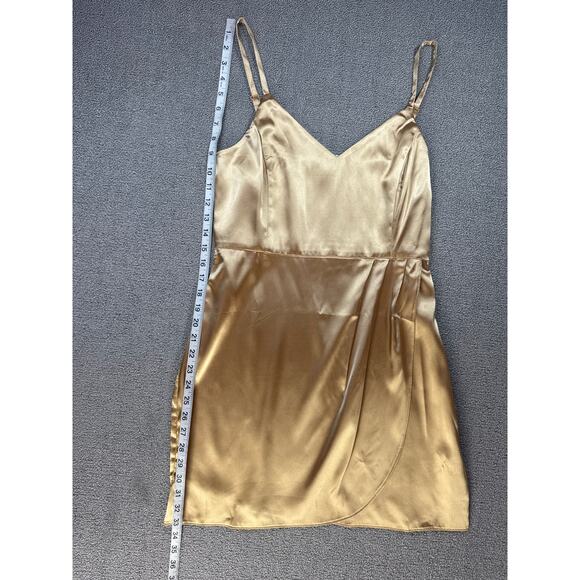 NWT Francesca's Studio 19 Dress Gold Satin Mini Formal Homecoming Hoco Medium - Picture 5 of 7